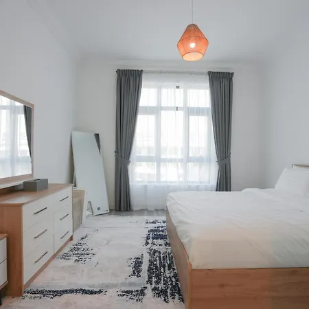 Luxurious 2 Bedroom Apartment With Dubai Mall Fountain View Facing Burj Khalifa Exterior photo