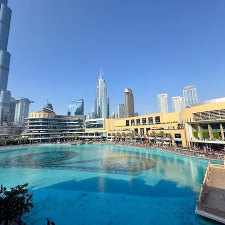 Luxurious 2 Bedroom Apartment With Dubai Mall Fountain View Facing Burj Khalifa Exterior photo